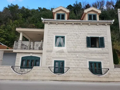 Sale, house, 211m², Donja Lastva, Tivat - image 22