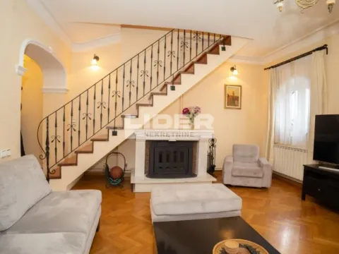 Izdavanje, stan, 150m², Stari Grad, Beograd - image 7