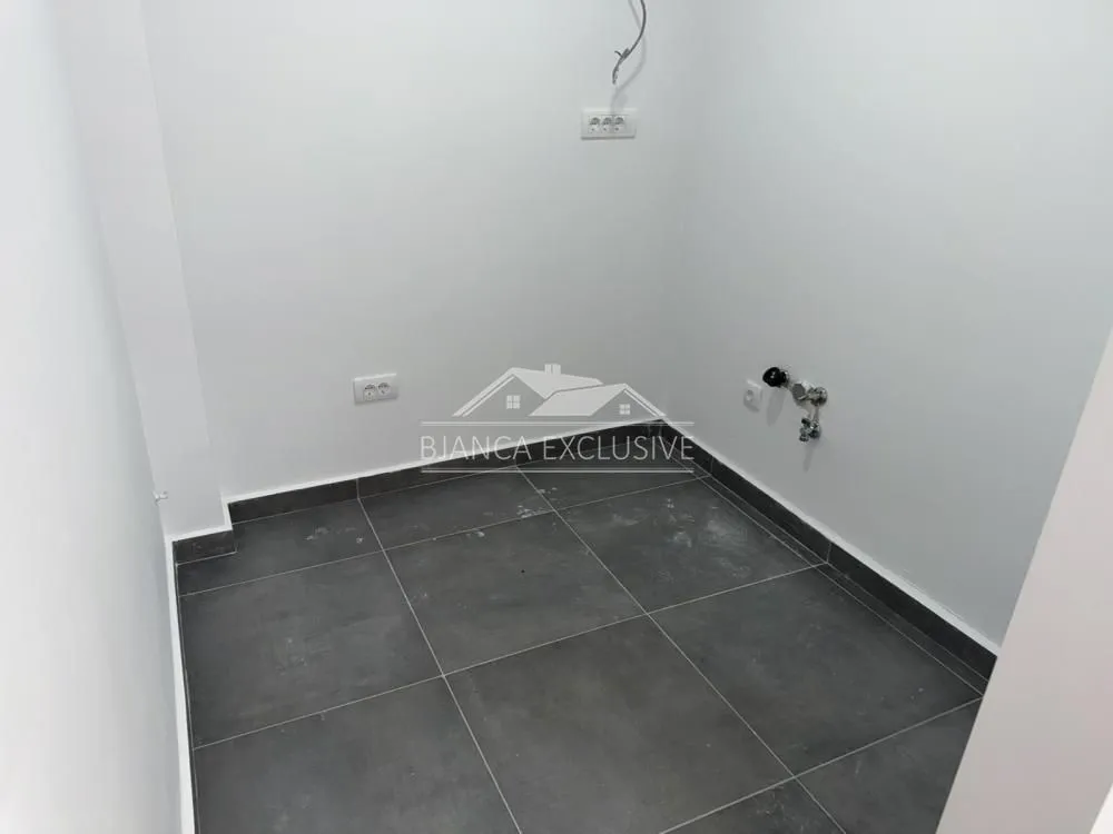 Prodaja, dvosoban stan, 47m², Zvezdara Sve Podlokacije, Beograd