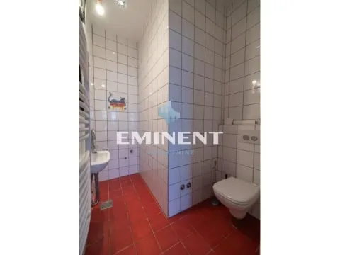 Prodaja, kuća, 304m², Zemun Centar, Zemun Sve Podlokacije - image 11