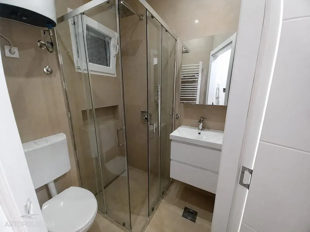 Rent, two bedroom apartment, 37m², Stari Grad, Beograd