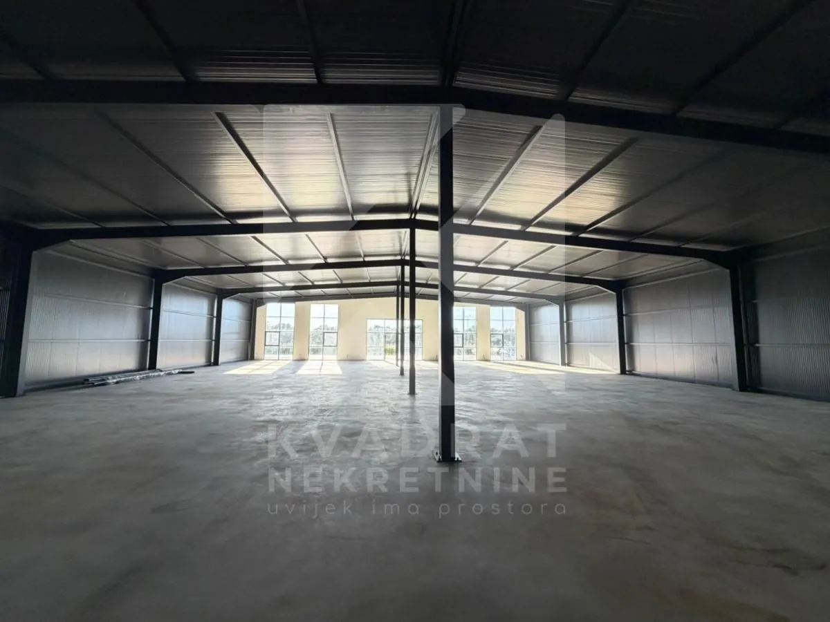 Rent, office space, 700m², Konik, Podgorica