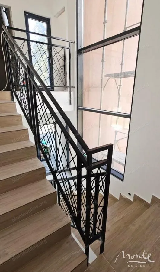 Sale, house, 200m², Zaljevo, Bar