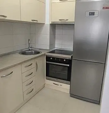 Izdavanje, jednosoban stan, 42m², Tuški Put, Podgorica