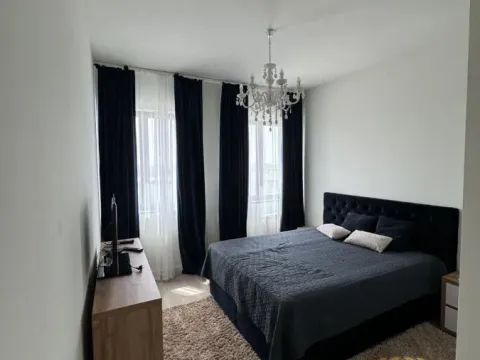 Izdavanje, trosoban stan, 83m², Savski Venac, Beograd - image 5