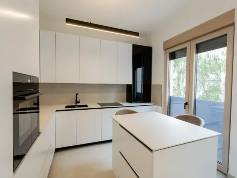 Sale, four bedroom apartment, 114m², Stari grad, Novi Sad