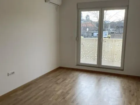 Sale, studio apartment, 28m², Petrovaradin, Novi Sad - image 2