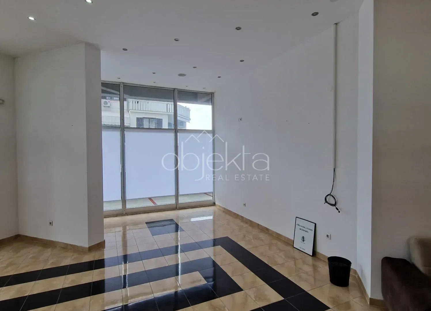 Rent, office space, 53m², Tivat, Crna Gora