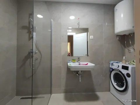 Rent, two bedroom apartment, 64m², Zabjelo, Podgorica - image 10