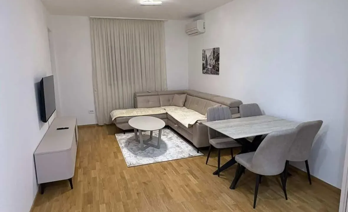 Rent, one bedroom apartment, 47m², Stari Aerodrom, Podgorica