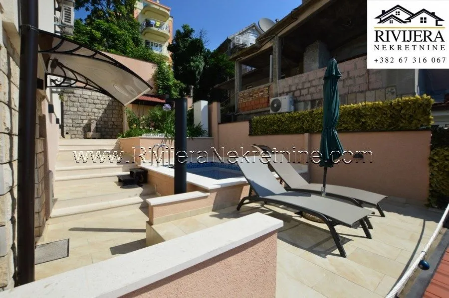Prodaja, kuća, 400m², Bijela, Herceg Novi