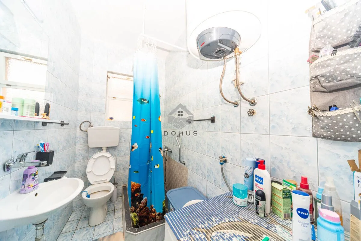 Prodaja, kuća, 83m², Tološi, Podgorica