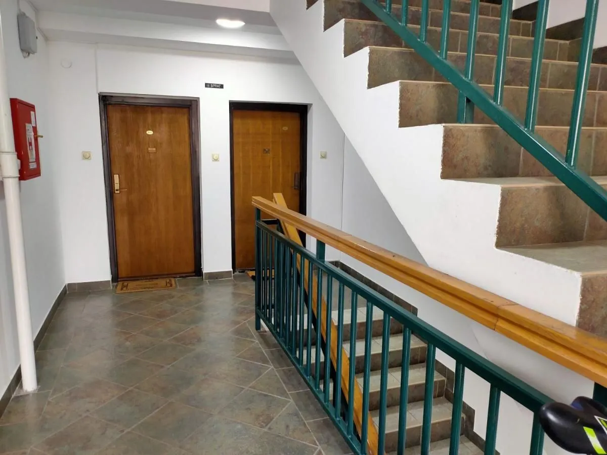 Prodaja, trosoban stan, 103m², Centar, Novi Sad