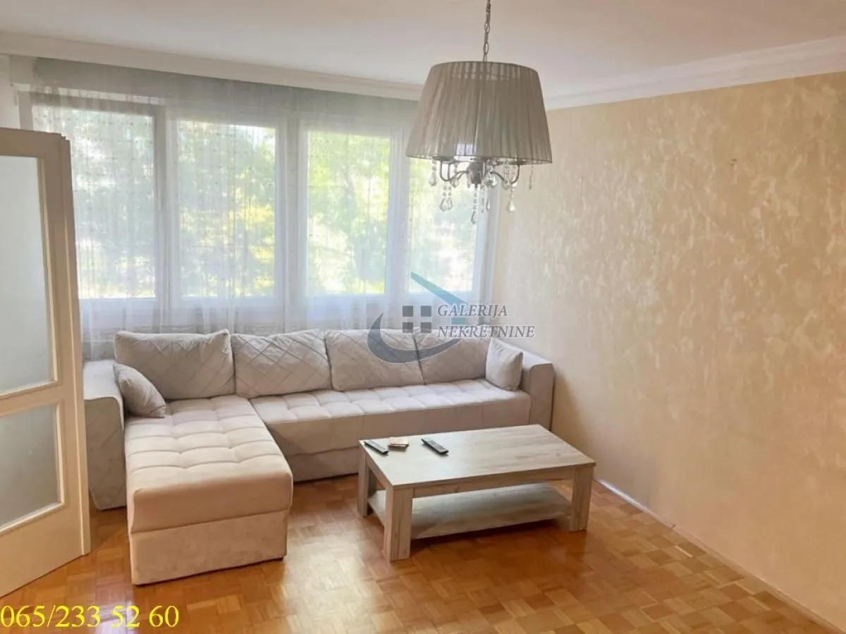 Sale, three bedroom apartment, 75m², Farmaceutski Fakultet, Voždovac Sve Podlokacije