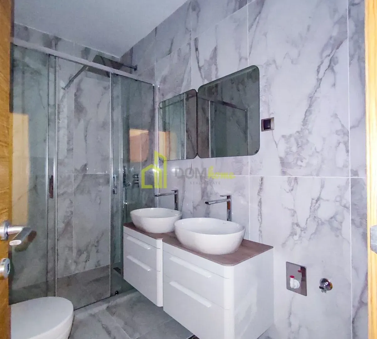 Prodaja, dvosoban stan, 100m², Kruševac, Podgorica