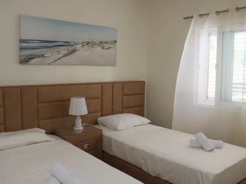 Rent, house, 200m², Kuti, Herceg Novi - image 8