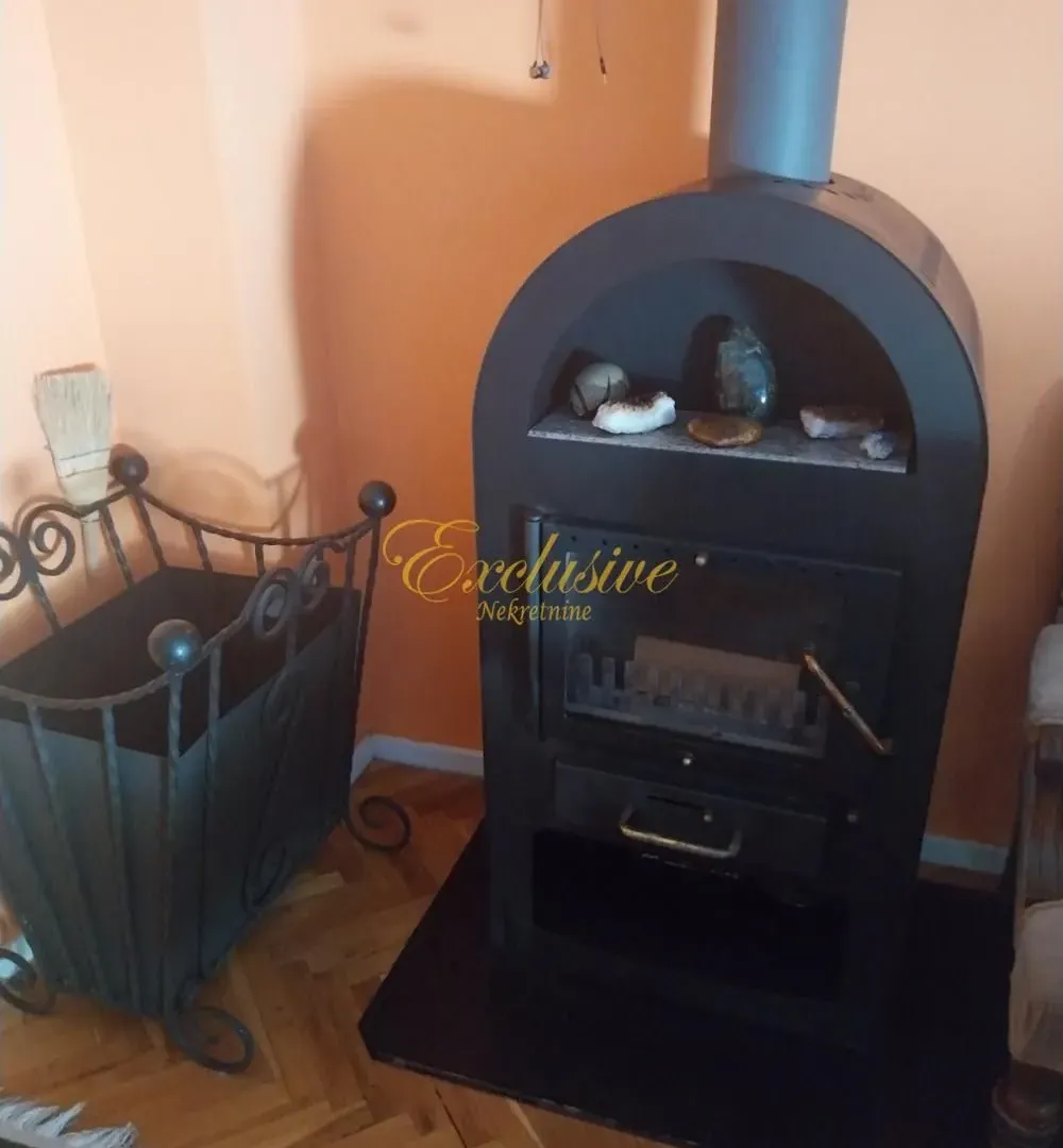 Sale, house, 253m², Meljak, Barajevo