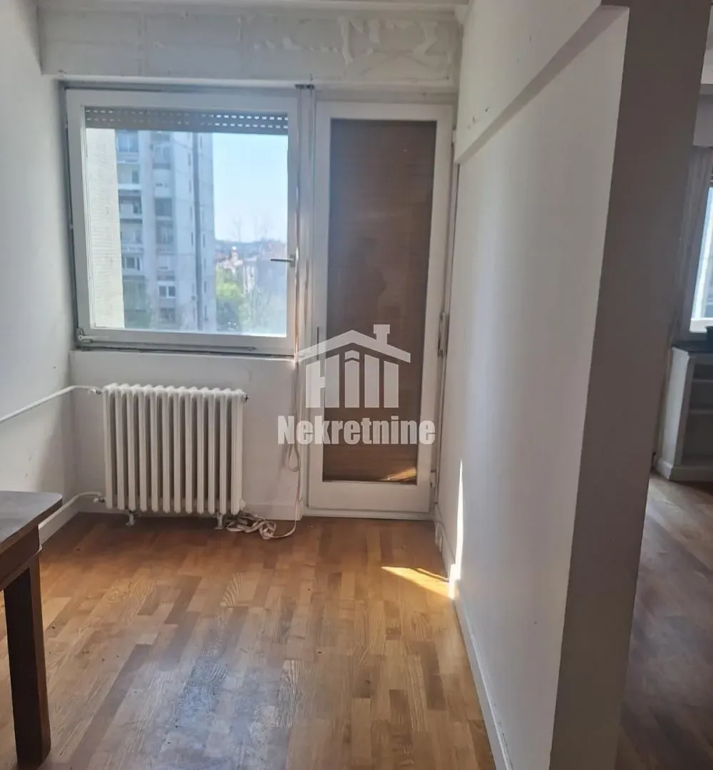 Prodaja, trosoban stan, 78m², Zemun Sve Podlokacije, Beograd