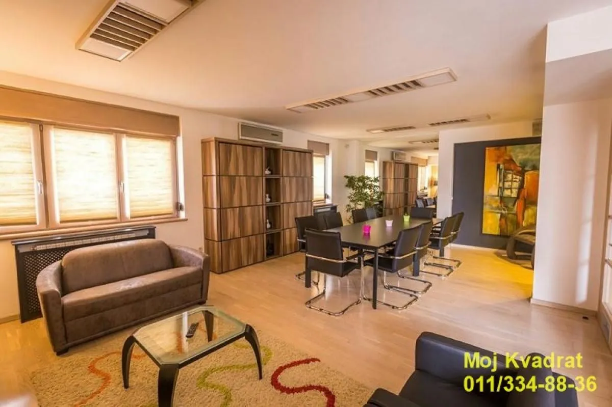 Rent, two bedroom apartment, 150m², Šumice, Beograd