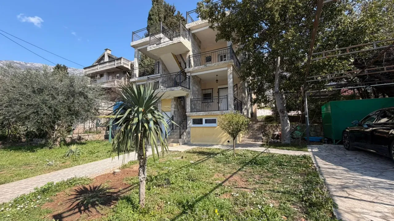 Sale, house, 168m², Sutomore, Bar