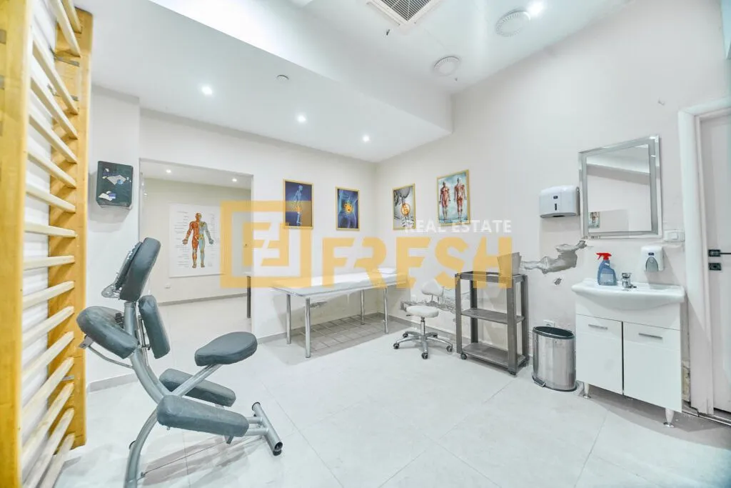 Sale, office space, 1343m², Centar, Podgorica