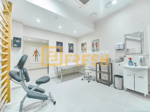 Prodaja, poslovni prostor, 1343m², Centar, Podgorica - image 44