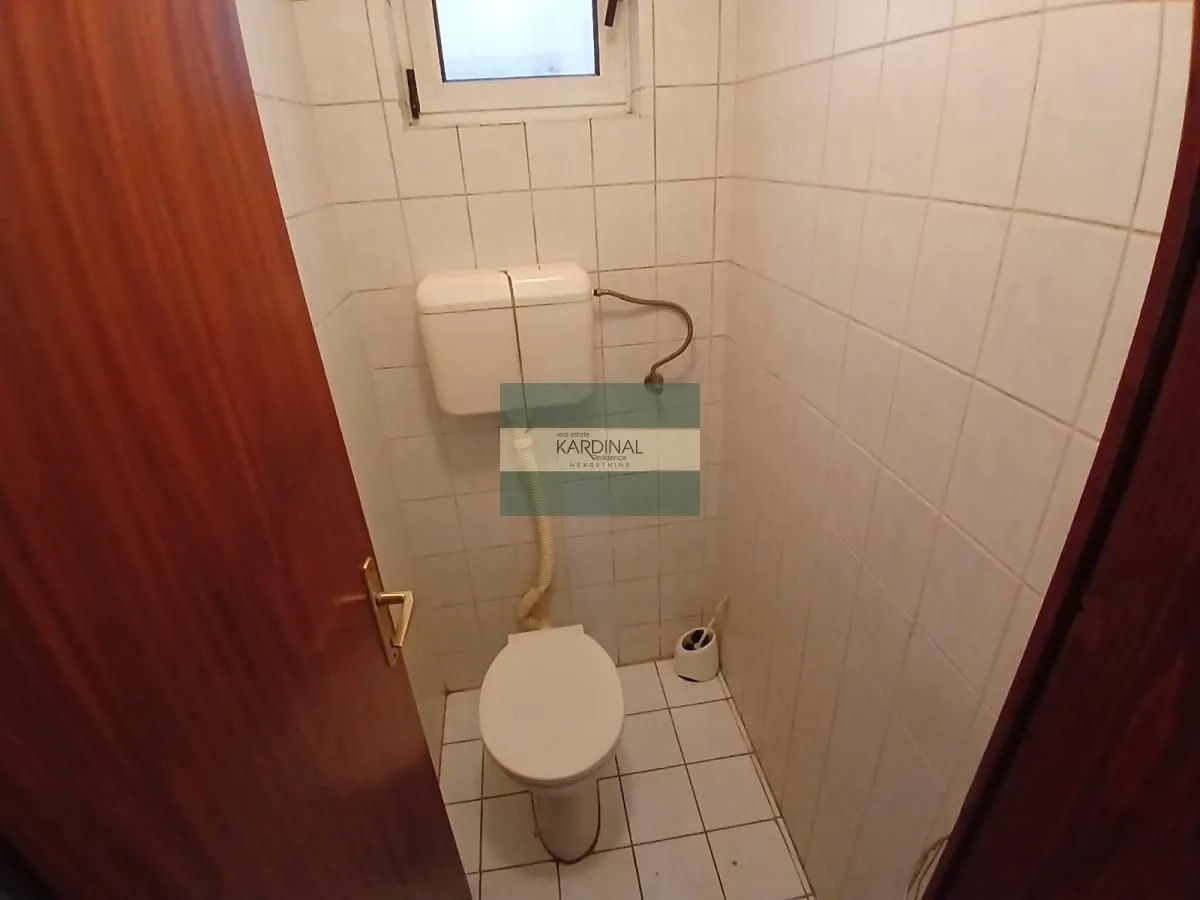 Prodaja, kuća, 334m², Vašarište, Kragujevac
