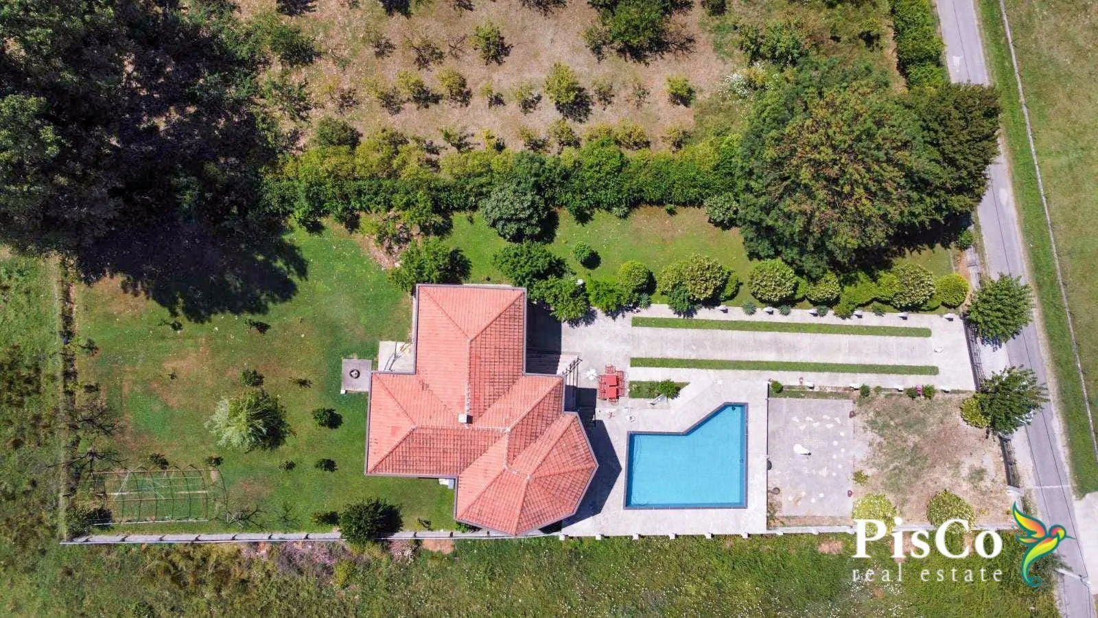 Prodaja, kuća, 340m², Danilovgrad, Crna Gora