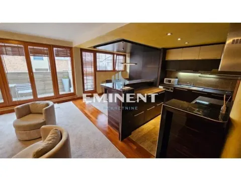 Izdavanje, trosoban stan, 90m², Vračar Hram, Vračar Sve Podlokacije - image 16