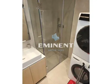 Izdavanje, trosoban stan, 89m², Vukov Spomenik, Zvezdara Sve Podlokacije - image 8