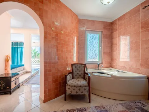 Prodaja, kuća, 500m², Dobre Vode, Bar - image 13