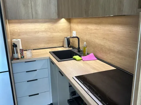 Sale, one bedroom apartment, 45m², Podkošljun, Budva - image 2