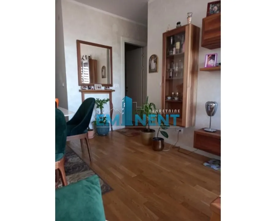 Rent, two bedroom apartment, 40m², Uciteljsko Naselje, Zvezdara Sve Podlokacije