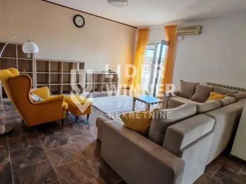 Izdavanje, četvorosoban stan, 120m², Petlovo Brdo, Beograd - image 20