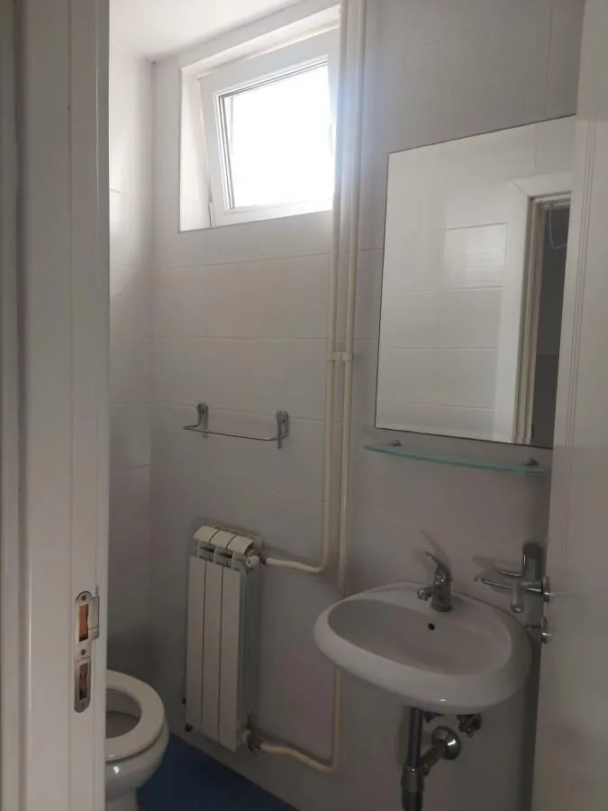 Izdavanje, kuća, 300m², Savski Venac, Beograd