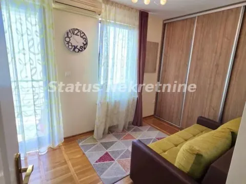 Prodaja, četvorosoban stan, 116m², Grbavica, Novi Sad Sve Podlokacije - image 2