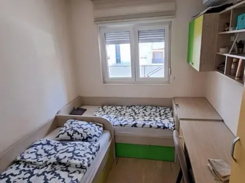 Prodaja, dvosoban stan, 72m², City Kvart, Podgorica - image 8