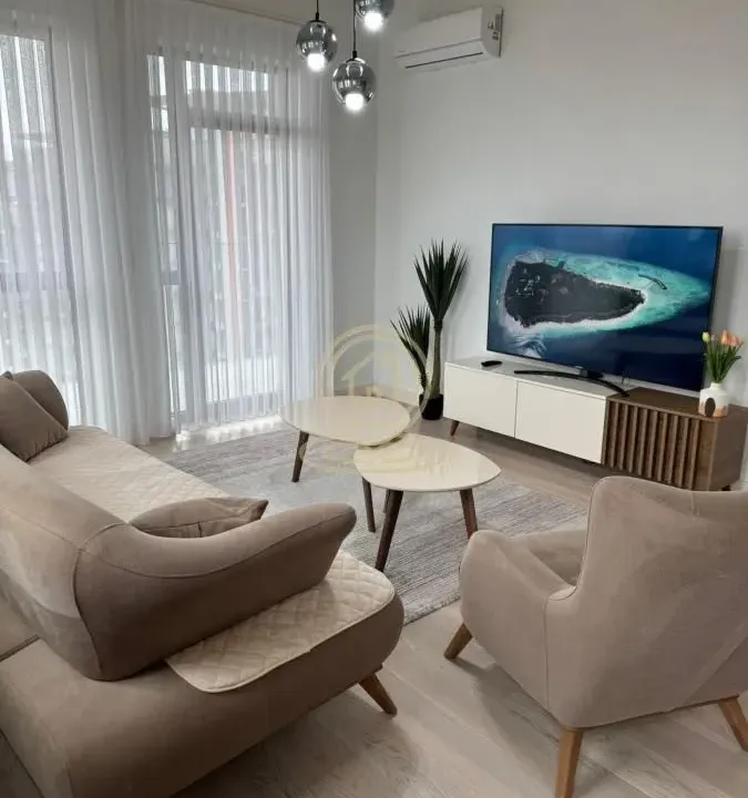 Rent, four bedroom apartment, 110m², Savski Venac, Beograd