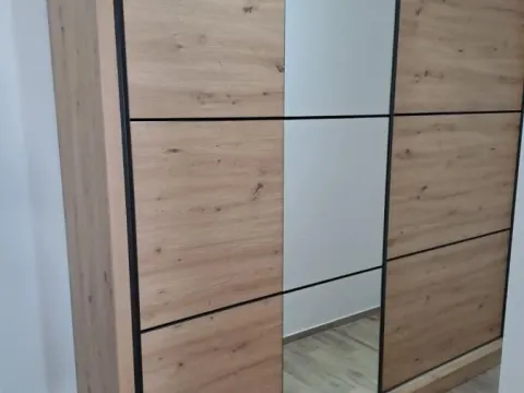 Izdavanje, dvosoban stan, 76m², Vašarište, Kragujevac - image 7