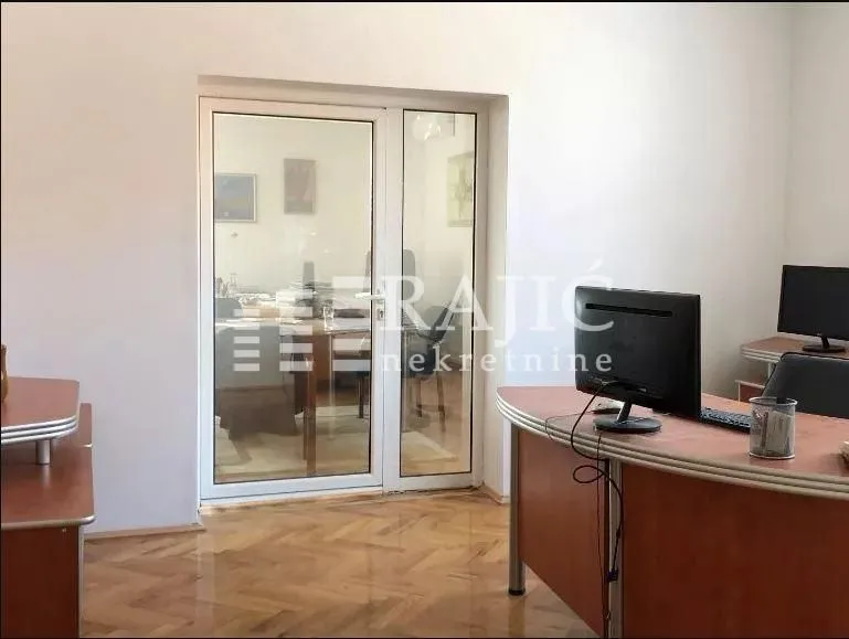 Rent, office space, 170m², Zemun Nova Galenika, Zemun Sve Podlokacije