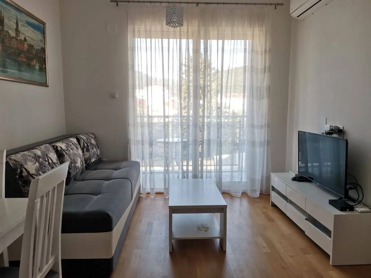 Rent, one bedroom apartment, 34m², Velji Vinogradi, Budva