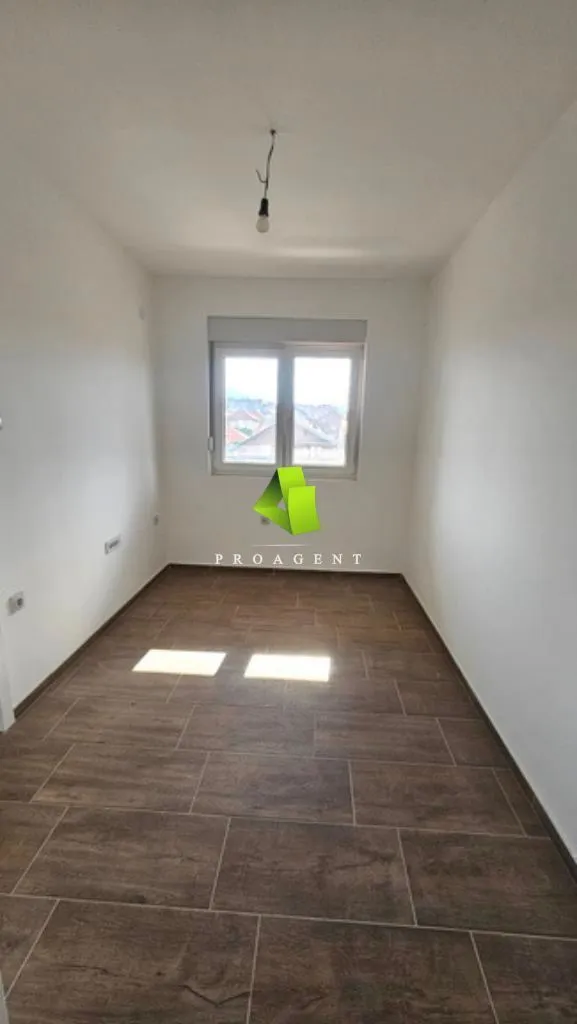 Sale, three bedroom apartment, 175m², Pantelej, Niš