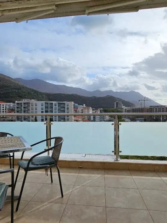 Sale, two bedroom apartment, 71m², Bečići, Budva
