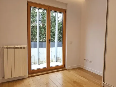 Rent, house, 250m², Savski Venac, Beograd - image 4