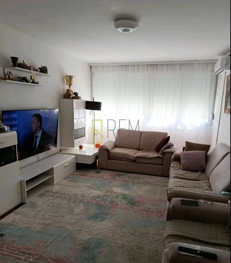 Prodaja, trosoban stan, 96m², Preko Morače, Podgorica