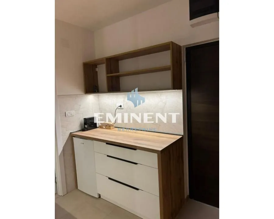 Rent, apartment, 34m², Stari Grad, Beograd