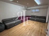 Rent, house, 250m², Bezanijska Kosa 1, Bežanijska Kosa Sve Podlokacije - image 2
