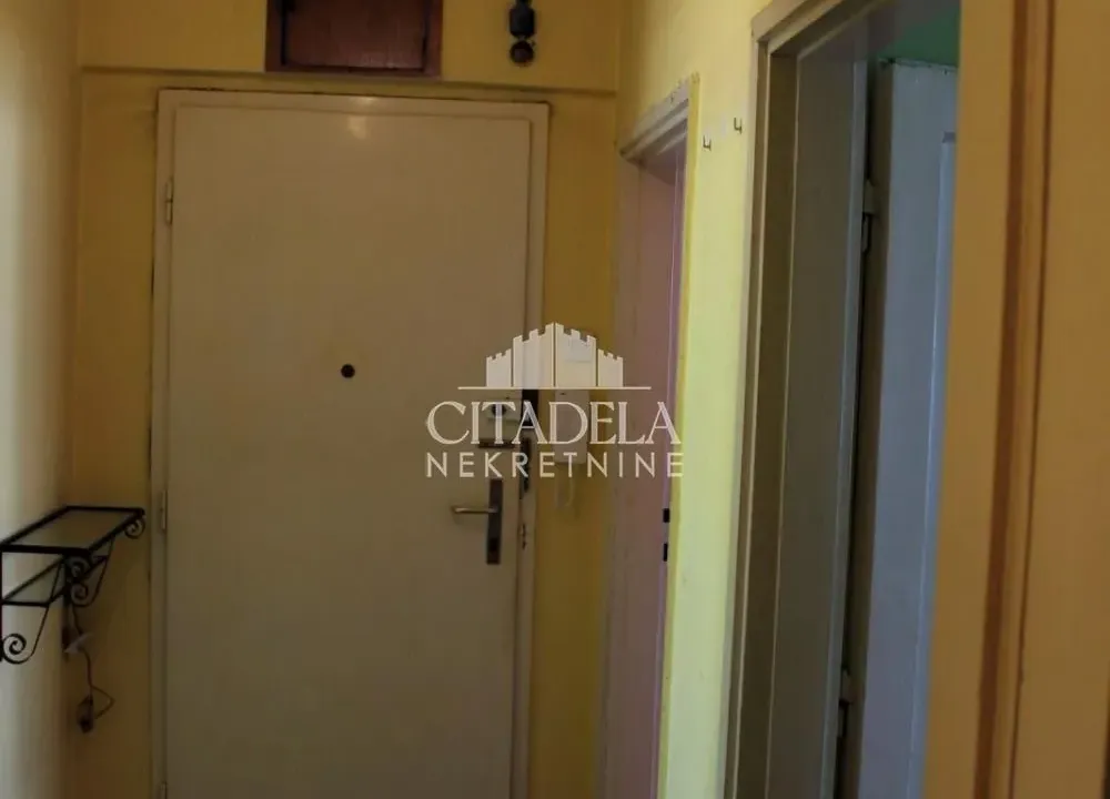 Prodaja, dvosoban stan, 60m², Savski Venac, Beograd
