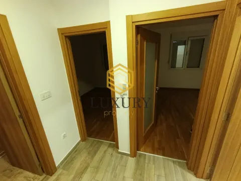 Sale, one bedroom apartment, 43m², Blok 9, Podgorica - image 6