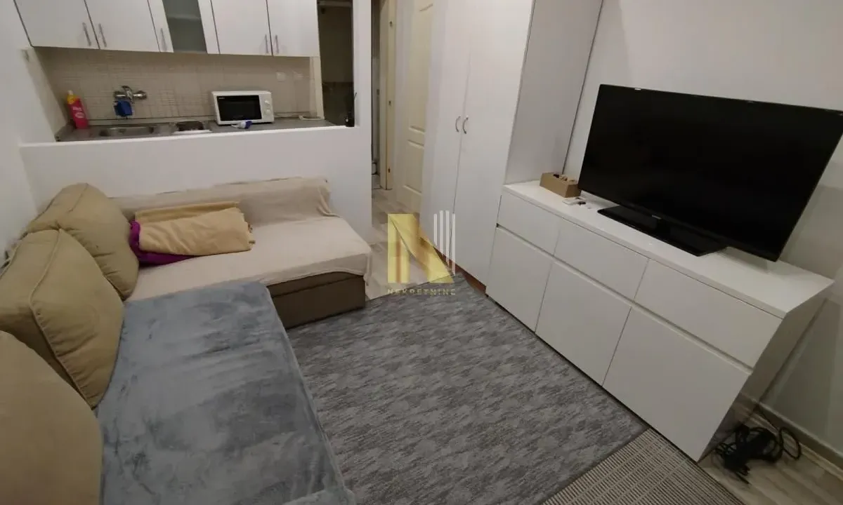 Rent, studio apartment, 18m², Centar, Novi Sad